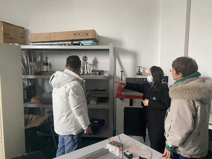 汽车工程研究院新学期实验室运行准备及安全检查工作顺利落实